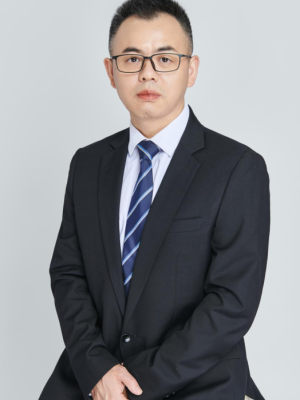 刘刚
