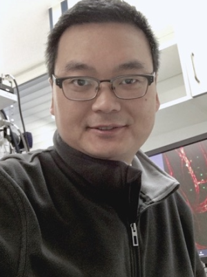 孟令章